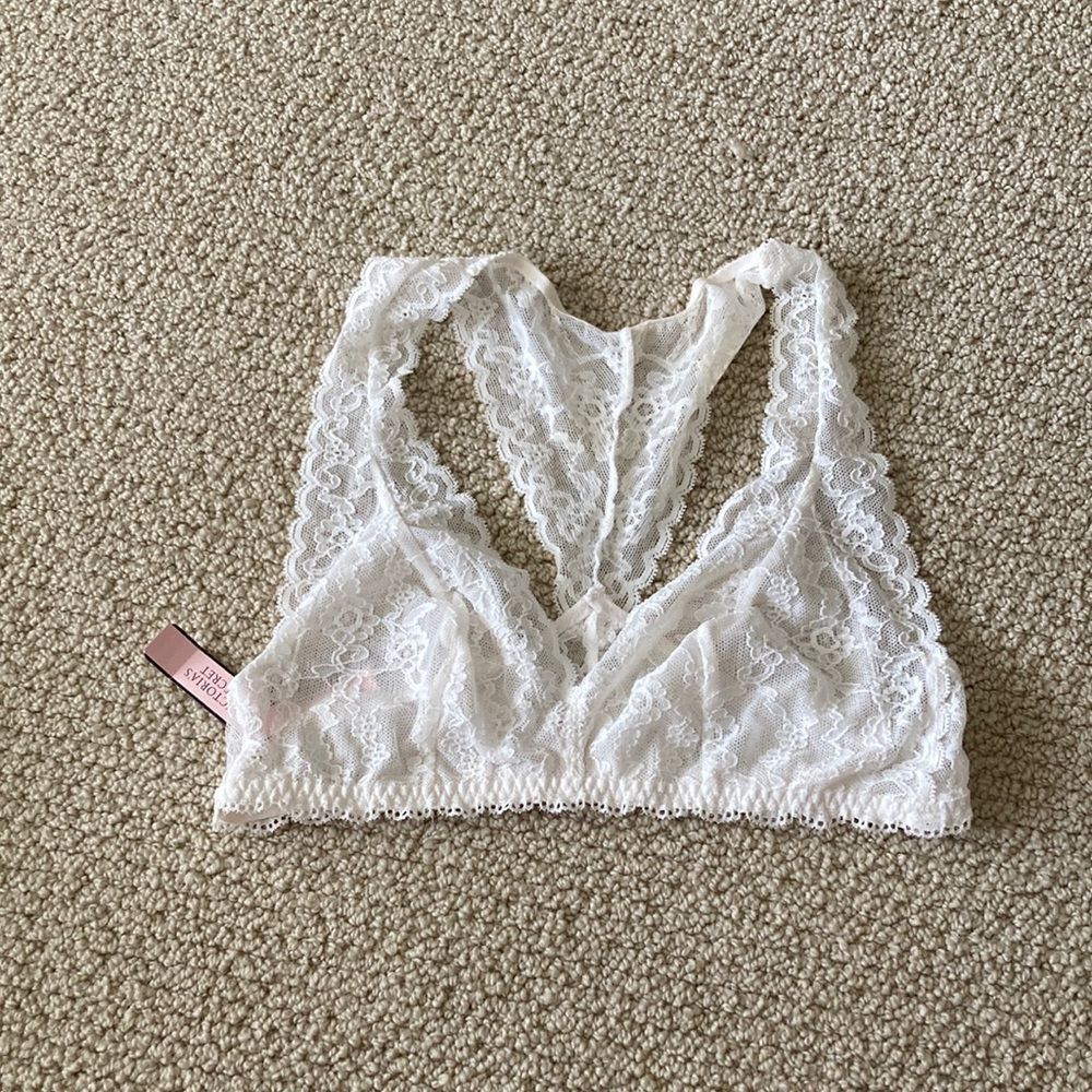NEW Victoria’s Secret White Sheer Bralette Racerback Light Support Small NWT